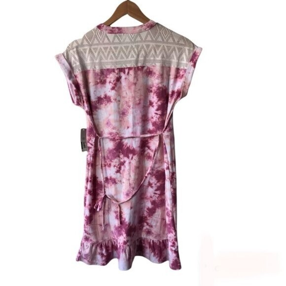 NO Boundaries Bundles Girl Junior  Dress Blue Stripe and Pink Tie Dye Size Small - Picture 3 of 14